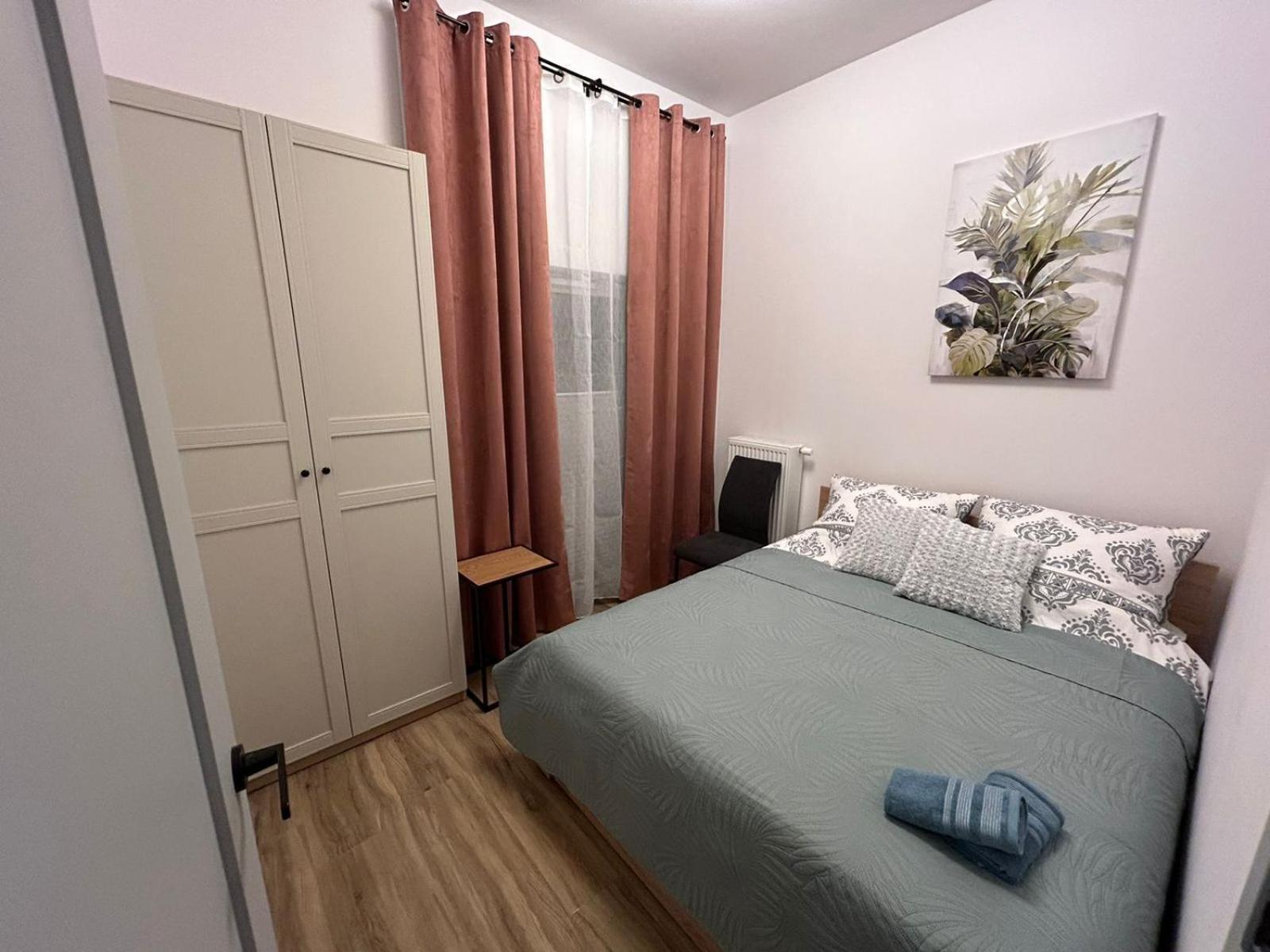 Apartment New Comfortable With Patio On Klimeckiego Street