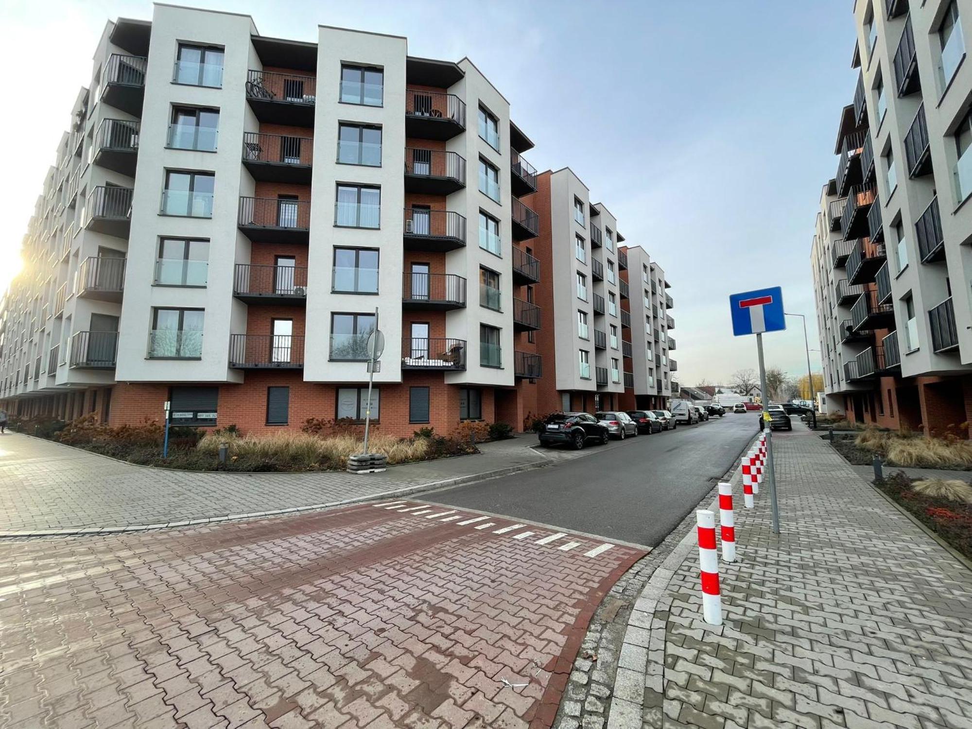 New Comfortable With Patio On Klimeckiego Street Apartment Krakau