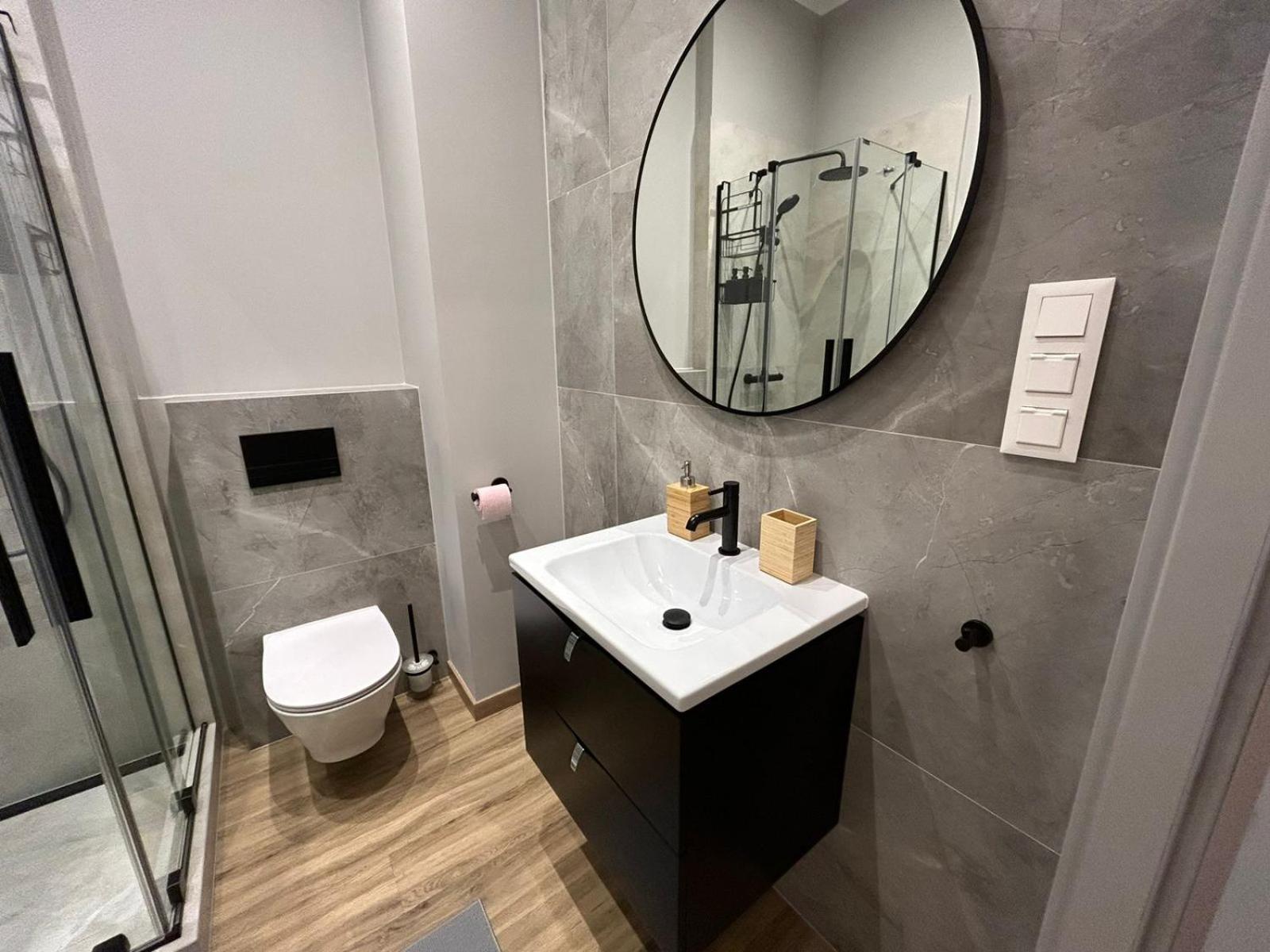Apartment New Comfortable With Patio On Klimeckiego Street Krakau
